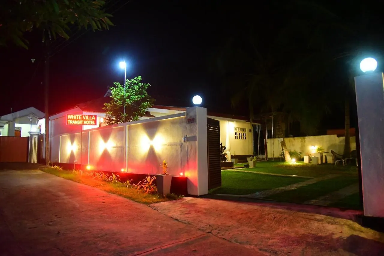 Guest house White Villa Airport Transit Hotel Katunayake