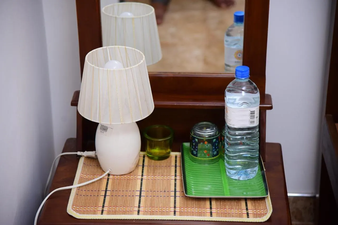 **** Guest house White Villa Airport Transit Hotel Katunayake Sri Lanka