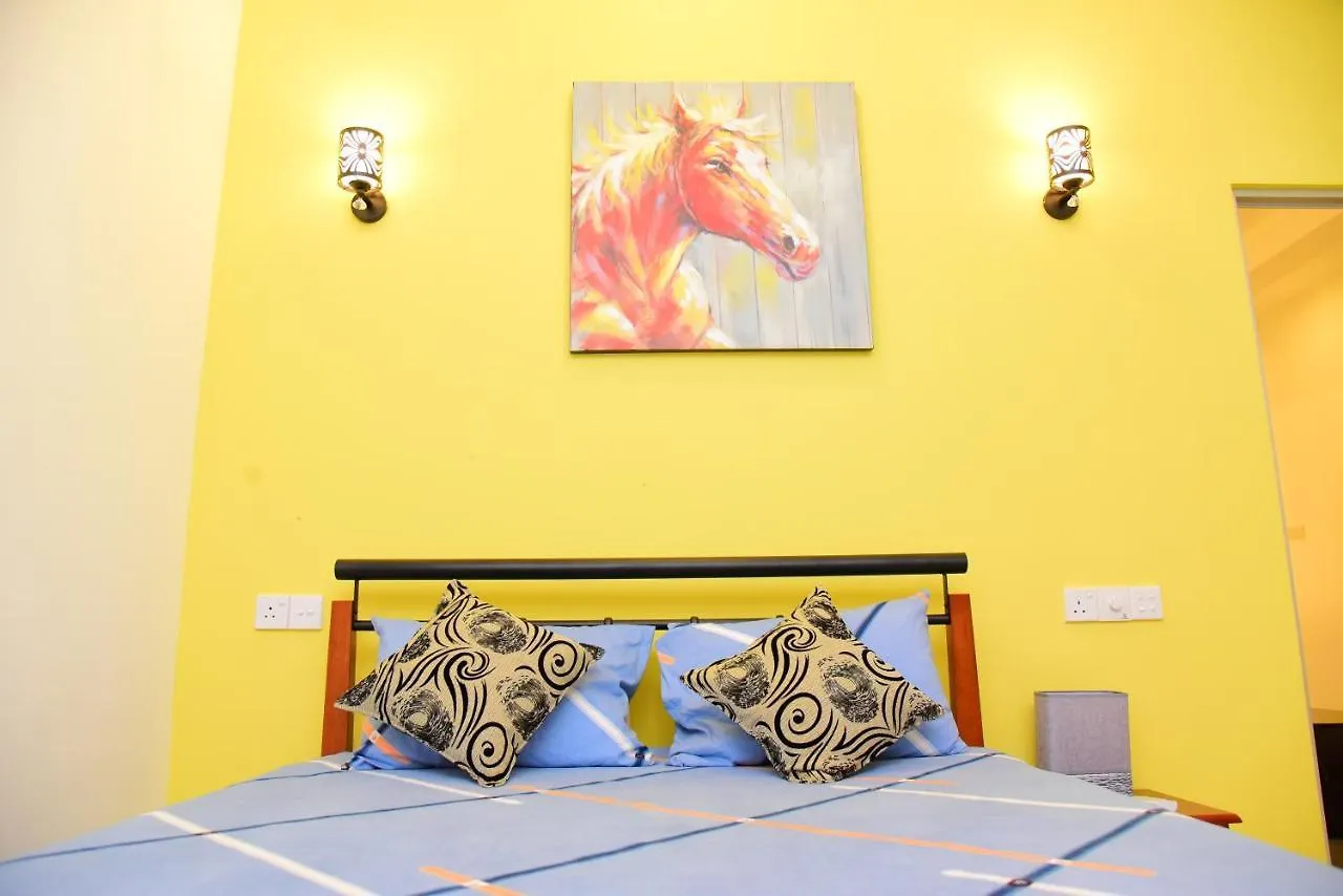 White Villa Airport Transit Hotel Katunayake Guest house
